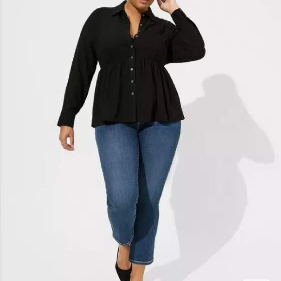 Torrid textured peplum long sleeve shirt 4 - Picture 2 of 8